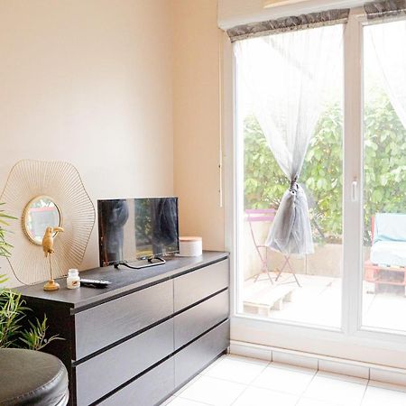 Charming Studio Near Jean Mace Apartment Lyon Exterior foto